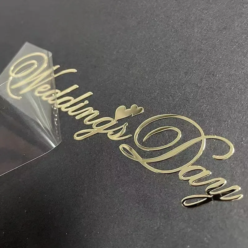 ຄວາມແຕກຕ່າງລະຫວ່າງສະຕິກເກີ້ UV ແລະການໂອນໂລຫະ