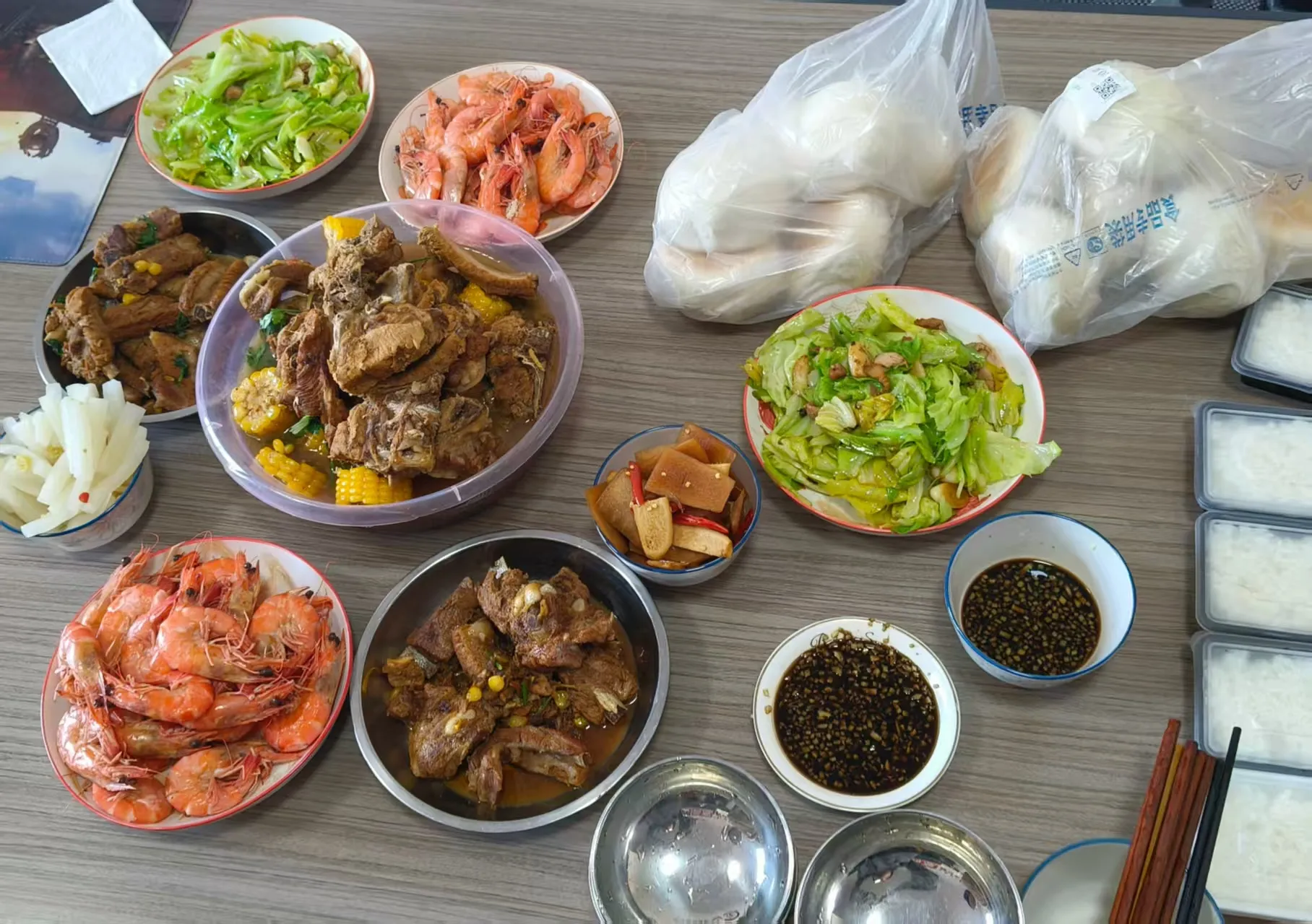 ໂຈໂຈ້ອາຫານທ່ຽງທີ່ແຊບນົວ